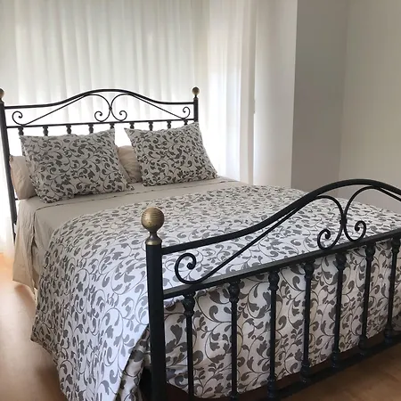 Basagoiti Pensión 3*