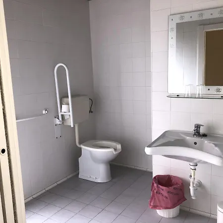 Basagoiti Guest house *